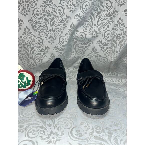 Chunky Bow Lug Loafers – Size 8.5 – OrthoLite Comfort! ✨ - Picture 3 of 5